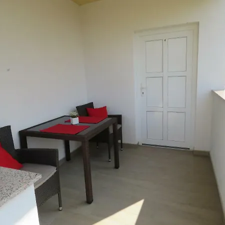 Apartment Urbajs *