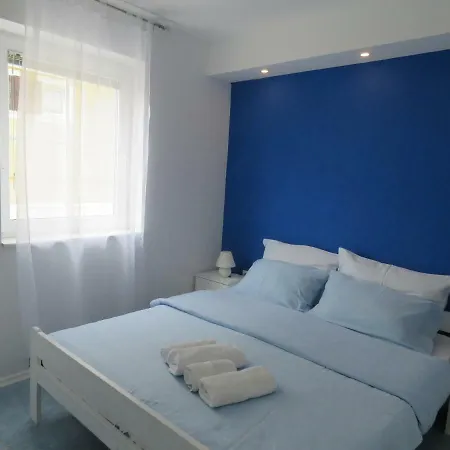 Urbajs Apartment